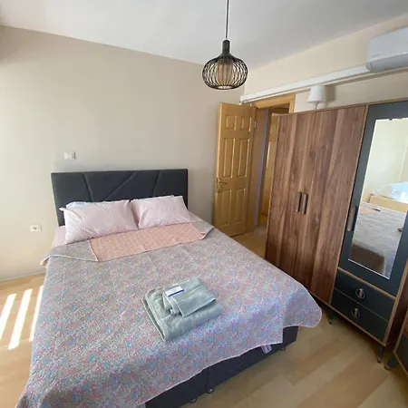 Triplex Villa With Pool In Kusadasi Sogucak